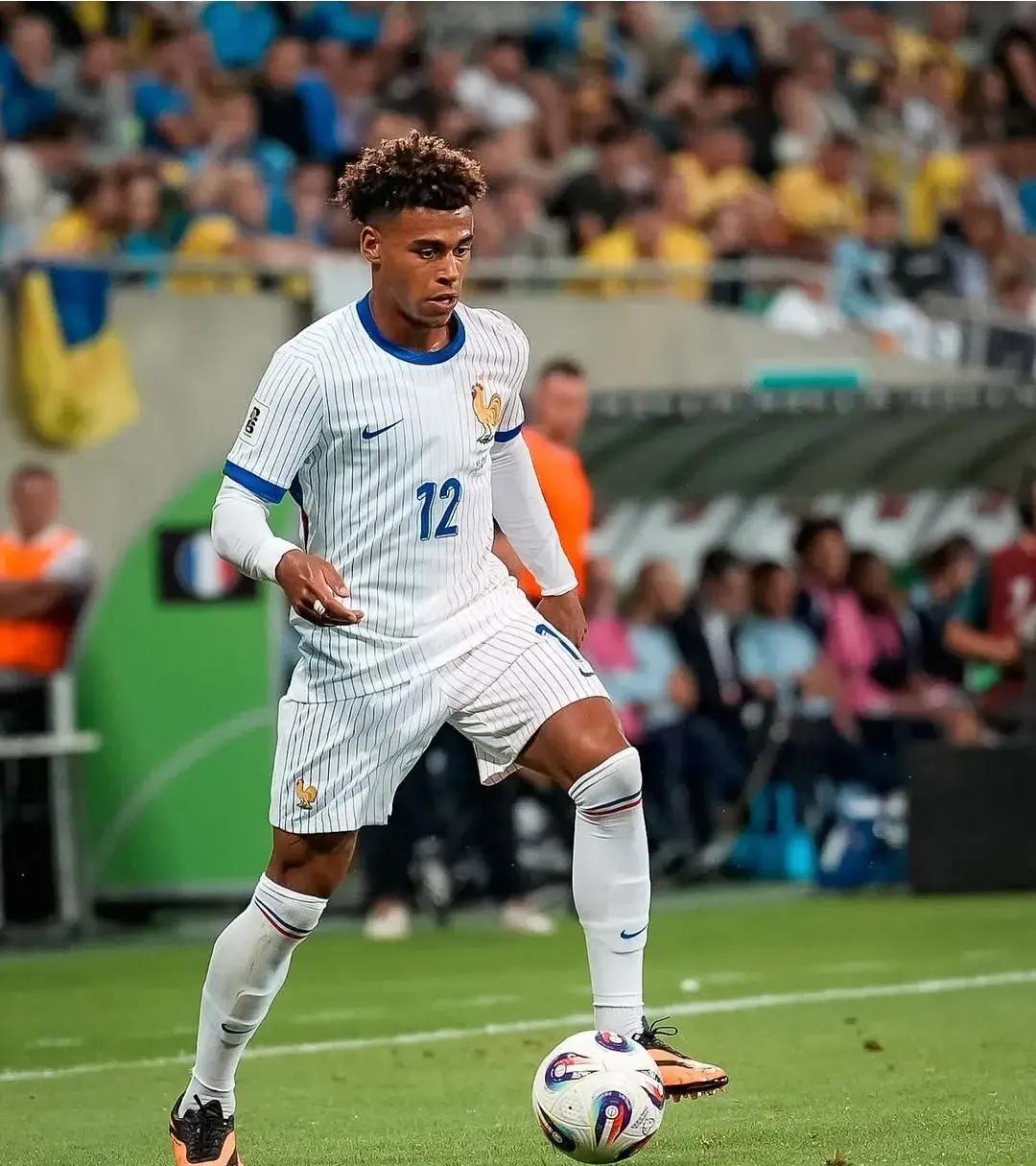 关于里程碑夜!巴黎圣日耳曼主帅复盘,意甲转会期刷纪录,话题不断,阵容厚度经受考验的信息 关于里程碑夜!巴黎圣日耳曼主帅复盘,意甲转会期刷纪录,话题不断,阵容厚度经受考验的信息